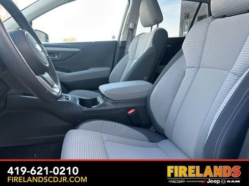 Used 2025 Subaru Outback Premium w/ Popular Package #1A image 23