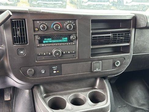 Used 2024 Chevrolet Express 2500 w/ Driver Convenience Package RWD image 19