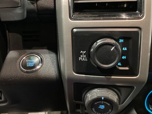 Used 2018 Ford F150 Lariat AWD/4WD image 35