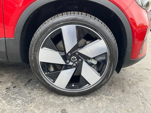 Used 2023 Volvo C40 P8 Recharge Ultimate AWD/4WD image 75