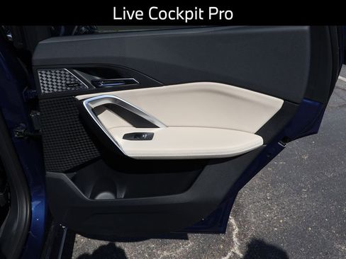 New 2025 BMW X1 xDrive28i w/ Technology Package image 17