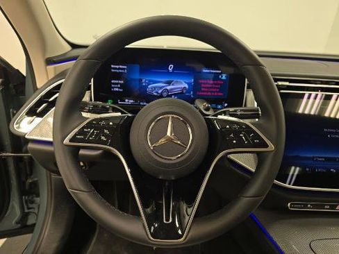 Used 2026 Mercedes-Benz E 350 Sedan image 7