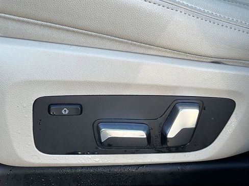 Used 2019 BMW X3 xDrive30i image 12