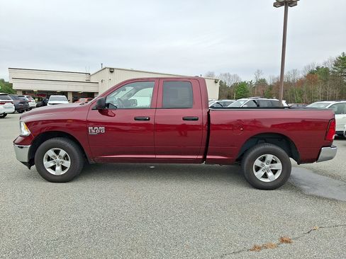 Used 2024 RAM 1500 Classic SLT image 6