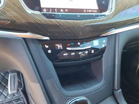 Used 2020 Cadillac XT6 Sport w/ Platinum Package AWD/4WD image 23