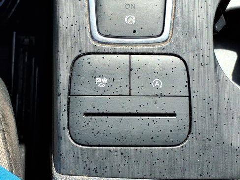 Used 2022 Ford Escape SE w/ SE Sport Appearance Package AWD/4WD image 21