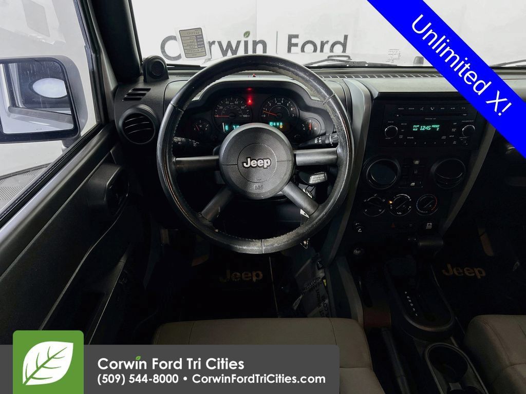 Used 2008 Jeep Wrangler Unlimited X AWD/4WD image 22