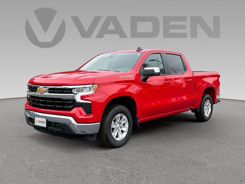 Used 2025 Chevrolet Silverado 1500 LT RWD image 23