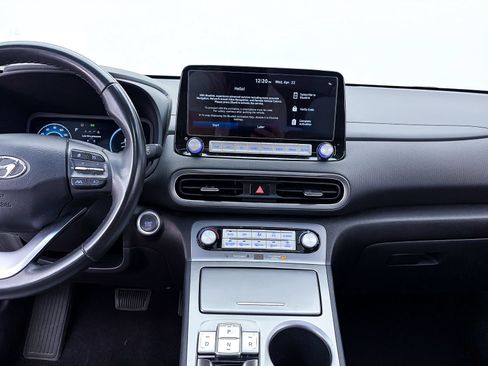 Used 2023 Hyundai Kona SEL FWD image 7