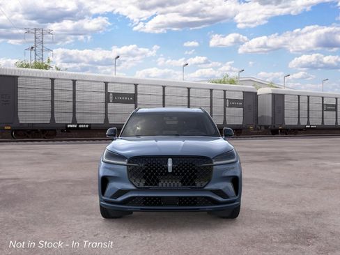 New 2026 Lincoln Aviator Reserve w/ Luxury Package AWD/4WD image 6