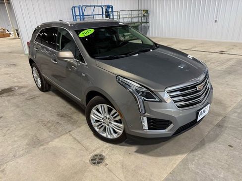 Used 2019 Cadillac XT5 Premium Luxury w/ Driver Assist Package image 40