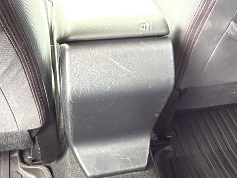 Used 2019 Subaru Crosstrek 2.0i Premium w/ Eyesight System AWD/4WD image 15