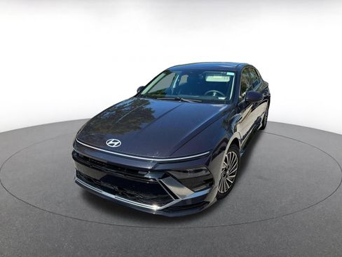 Used 2025 Hyundai Sonata SEL image 4