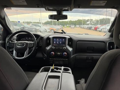 Used 2020 GMC Sierra 1500 SLE w/ SLE Value Package AWD/4WD image 22