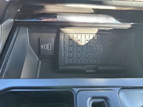 New 2025 Ford F150 Platinum w/ FX4 Off-Road Package image 29