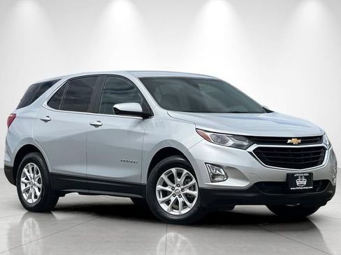 Used 2021 Chevrolet Equinox LT FWD image 2