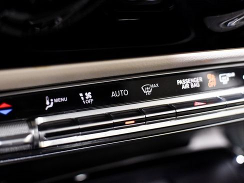 Used 2019 Mercedes-Benz A 220 4MATIC image 29