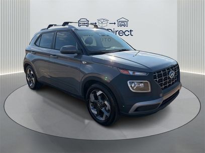 Used 2021 Hyundai Venue SEL w/ Premium Package