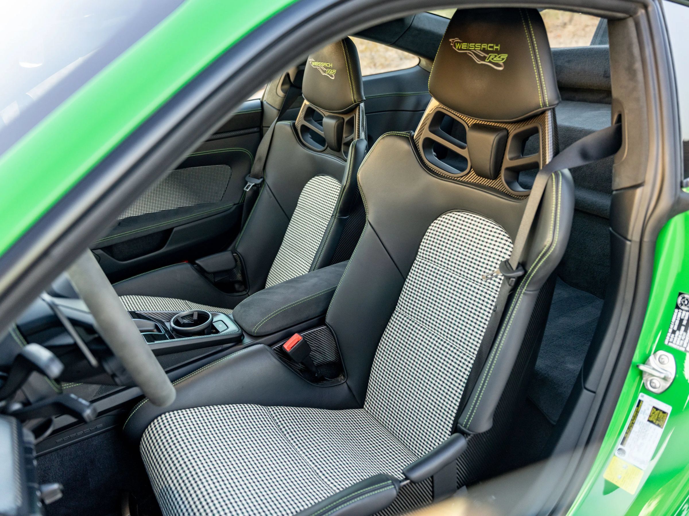 Used 2025 Porsche 911 GT3 RS RWD image 12