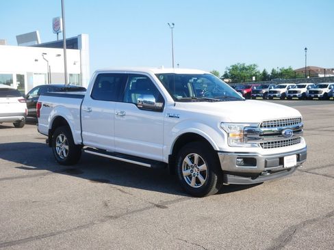 Used 2018 Ford F150 Lariat w/ Equipment Group 502A Luxury AWD/4WD image 3