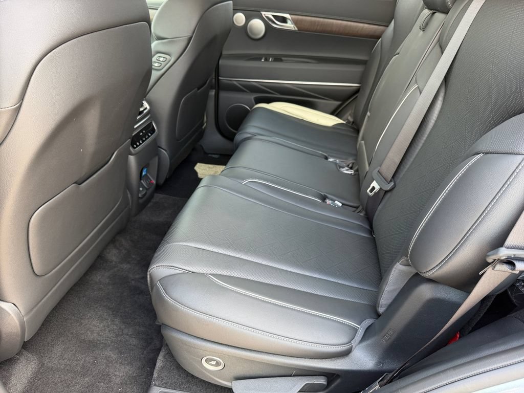 New 2026 Genesis GV80 3.5T Advanced AWD/4WD image 16