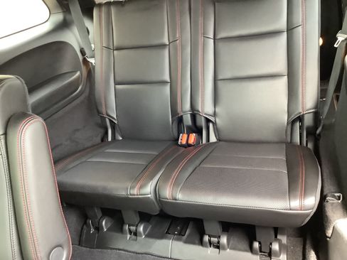 Used 2023 Dodge Durango GT AWD/4WD image 8