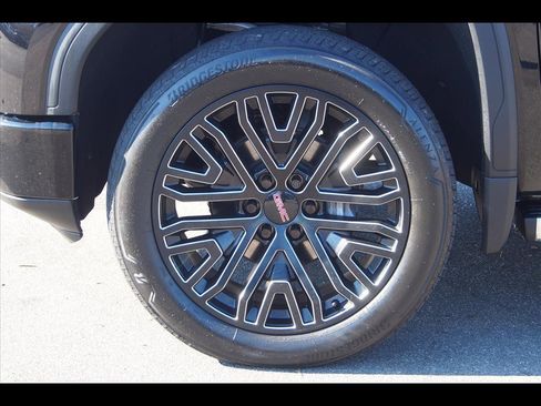 Used 2019 GMC Sierra 1500 Denali w/ Technology Package image 12