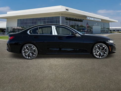 New 2026 BMW 330i Sedan image 12