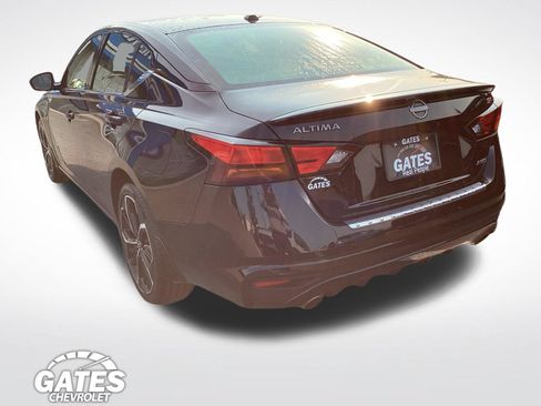 Used 2023 Nissan Altima 2.5 SR w/ SR Premium Package AWD/4WD image 8