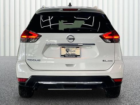 Used 2018 Nissan Rogue SL AWD/4WD image 5