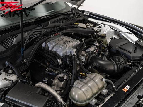Used 2020 Ford Mustang Shelby GT500 w/ Technology Package image 47