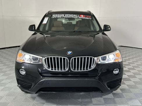 Used 2017 BMW X3 xDrive28i AWD/4WD image 3