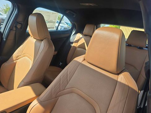 New 2026 Lexus UX 300h FWD image 23