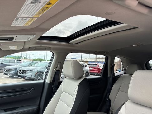 Certified 2024 Honda CR-V EX image 19