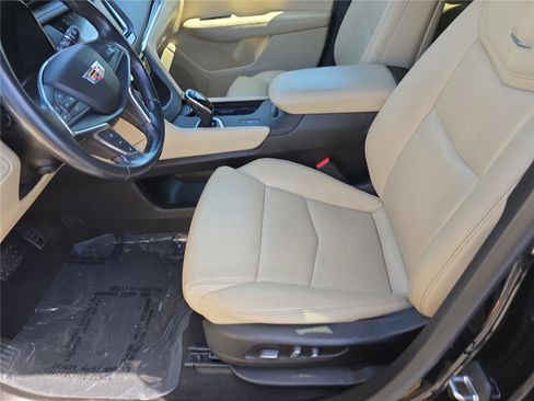 Used 2019 Cadillac XT5 Luxury image 22