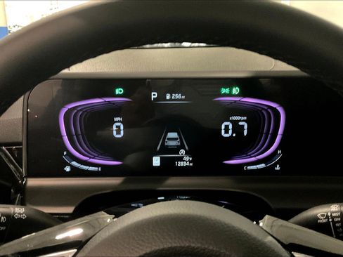 Used 2025 Kia Seltos S image 13