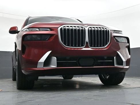 Used 2025 BMW X7 xDrive40i image 38