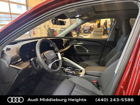 New 2025 Audi Q5 2.0T Premium Plus image 11