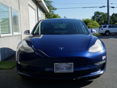 Used 2019 Tesla Model 3 Standard Range Plus RWD image 6
