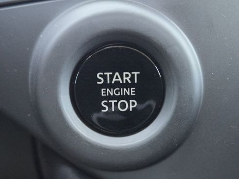 New 2026 Nissan Pathfinder S image 19