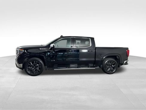 Used 2023 GMC Sierra 1500 SLT w/ SLT Premium Plus Package AWD/4WD image 3