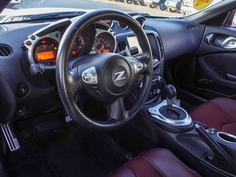 Used 2015 Nissan 370Z Touring image 12