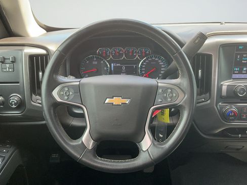 Used 2019 Chevrolet Silverado 1500 LT w/ Texas Edition RWD image 9
