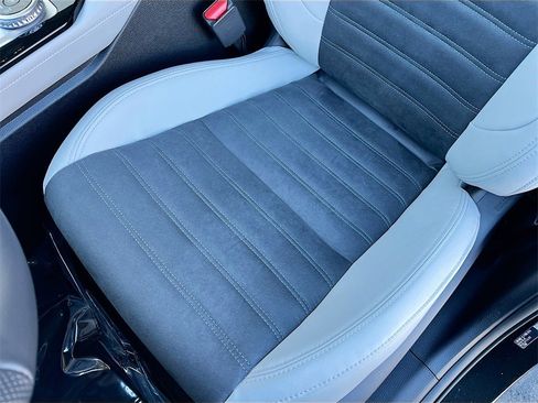 New 2026 Mitsubishi Outlander SE image 20