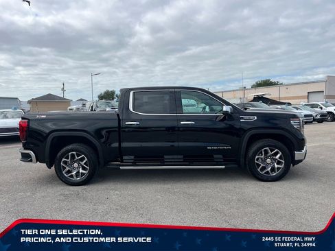 New 2026 GMC Sierra 1500 SLT w/ SLT Premium Plus Package AWD/4WD image 8