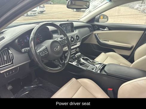 Used 2019 Kia Stinger RWD image 14