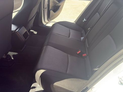 Used 2019 Honda Accord Hybrid image 15