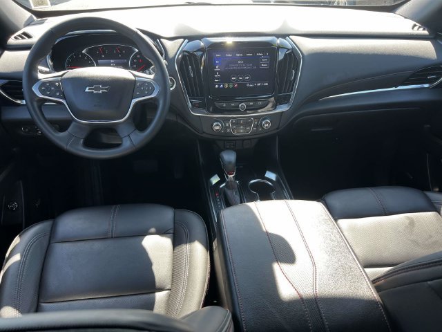 Used 2023 Chevrolet Traverse RS AWD/4WD image 14