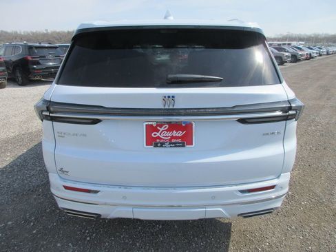 New 2026 Buick Enclave Avenir w/ Super Cruise Package AWD/4WD image 6