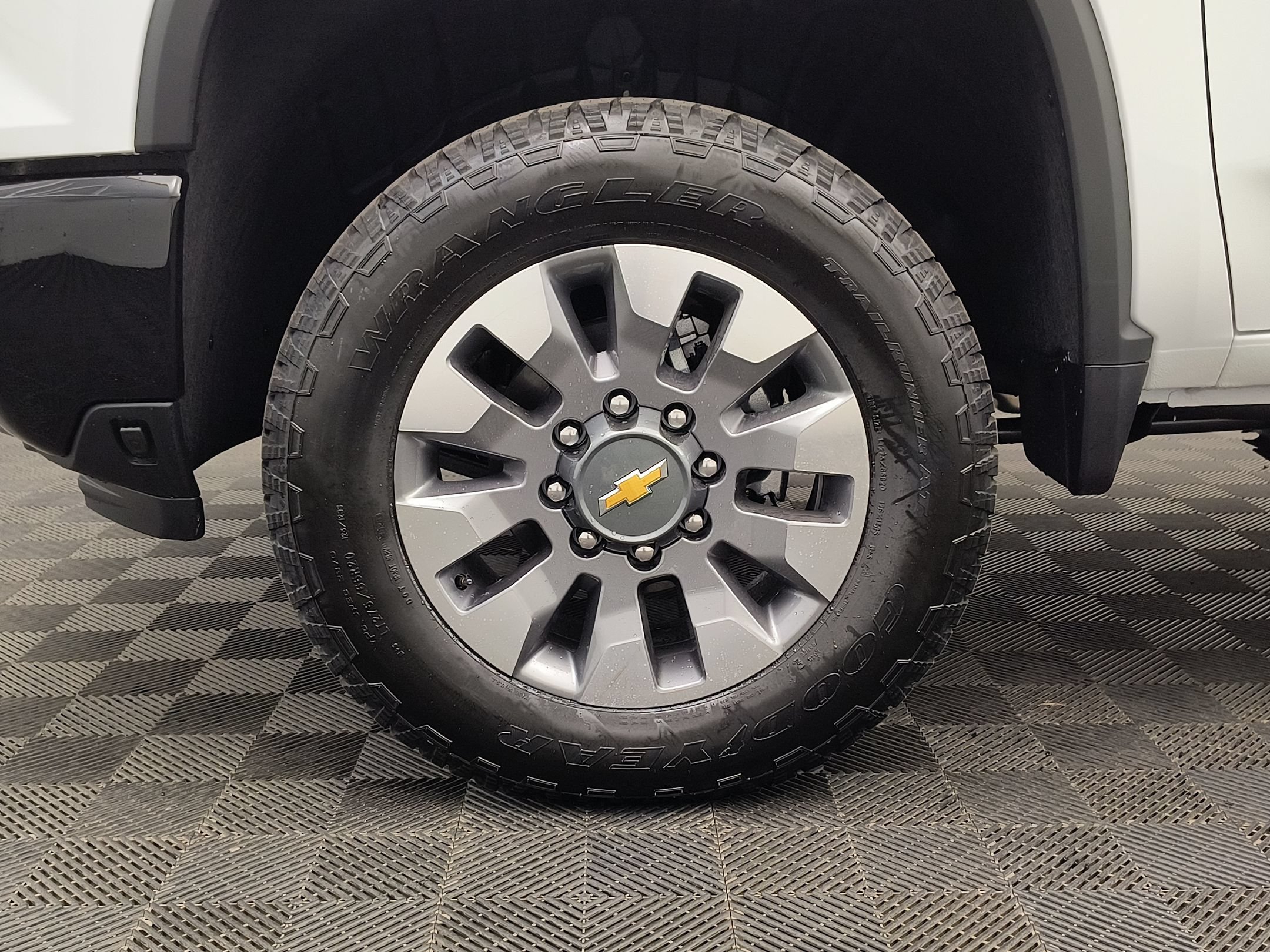 New 2026 Chevrolet Silverado 2500 Custom w/ Custom Value Package AWD/4WD image 10
